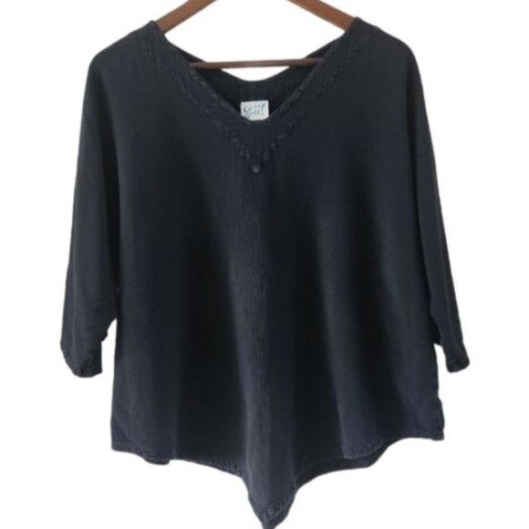 Oh My Gauze! Tops - Oh My Gauze Black Shirt Top Size 3 V Neck 3/4 Sleeve Point Hem Cotton